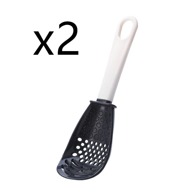 Multifunctional grinding and crushing colander and draining spoon